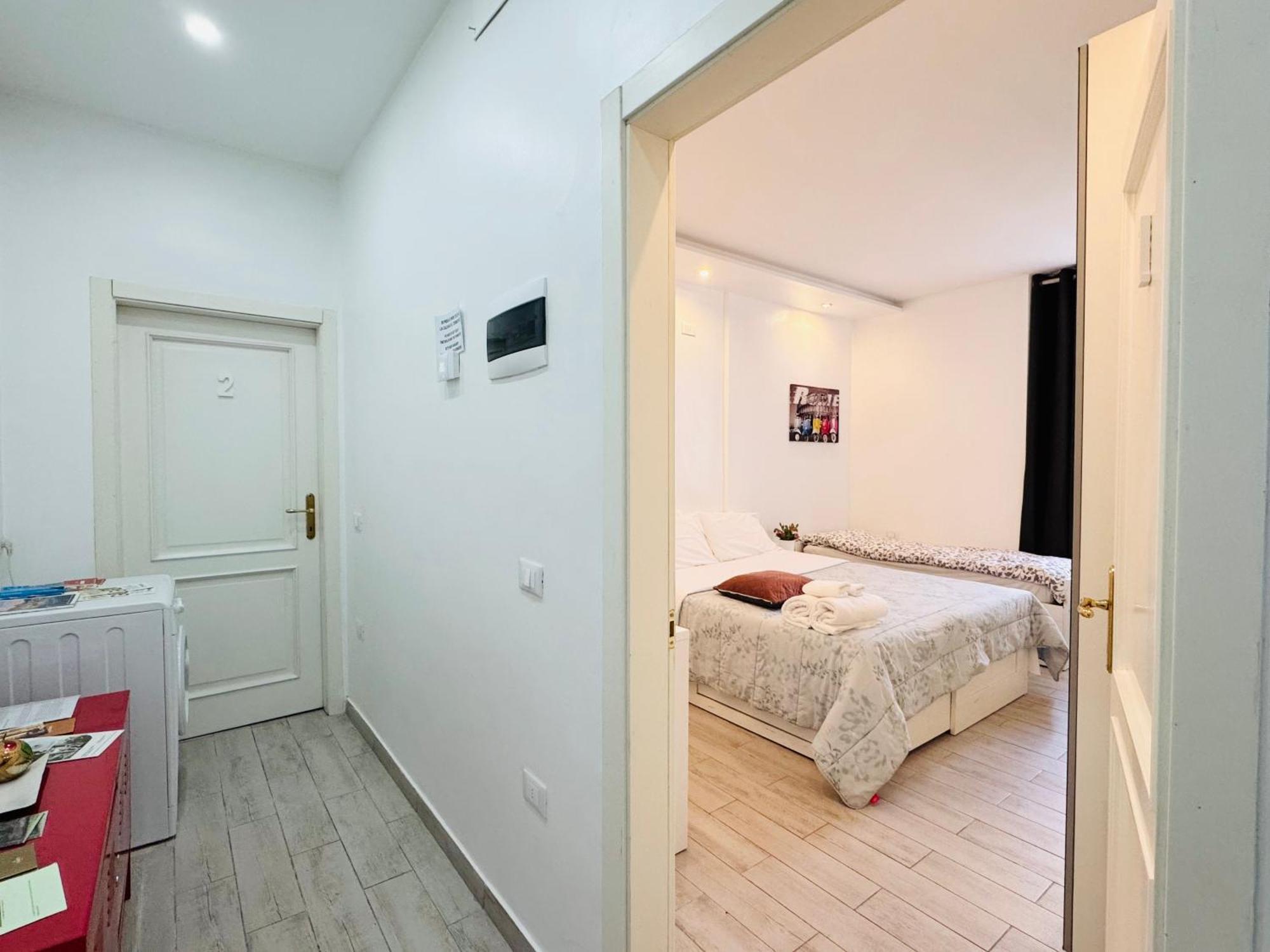 Modern Room With Private Bathroom Trento Eksteriør bilde